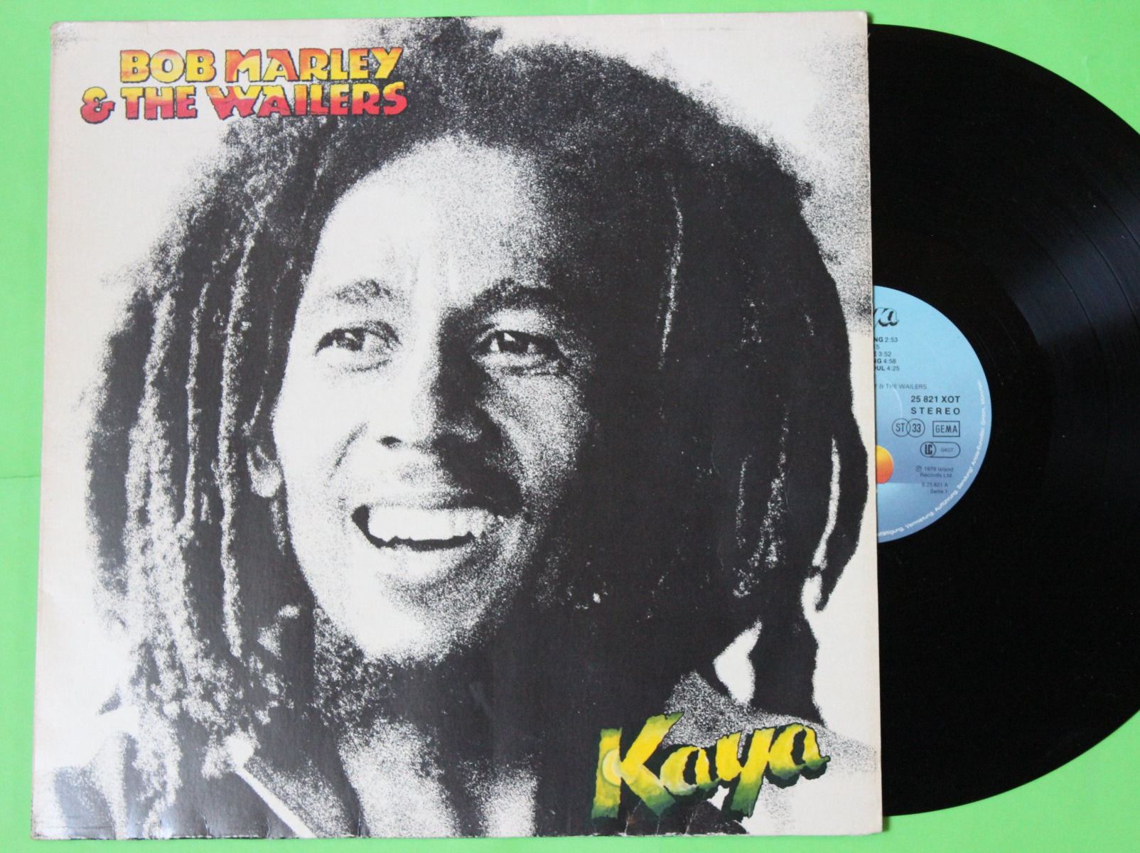 Dischi in vinile: Bob Marley - Kaya LP Vinyl 12" 1978 – Usato da Tübach venduto da JamesStone