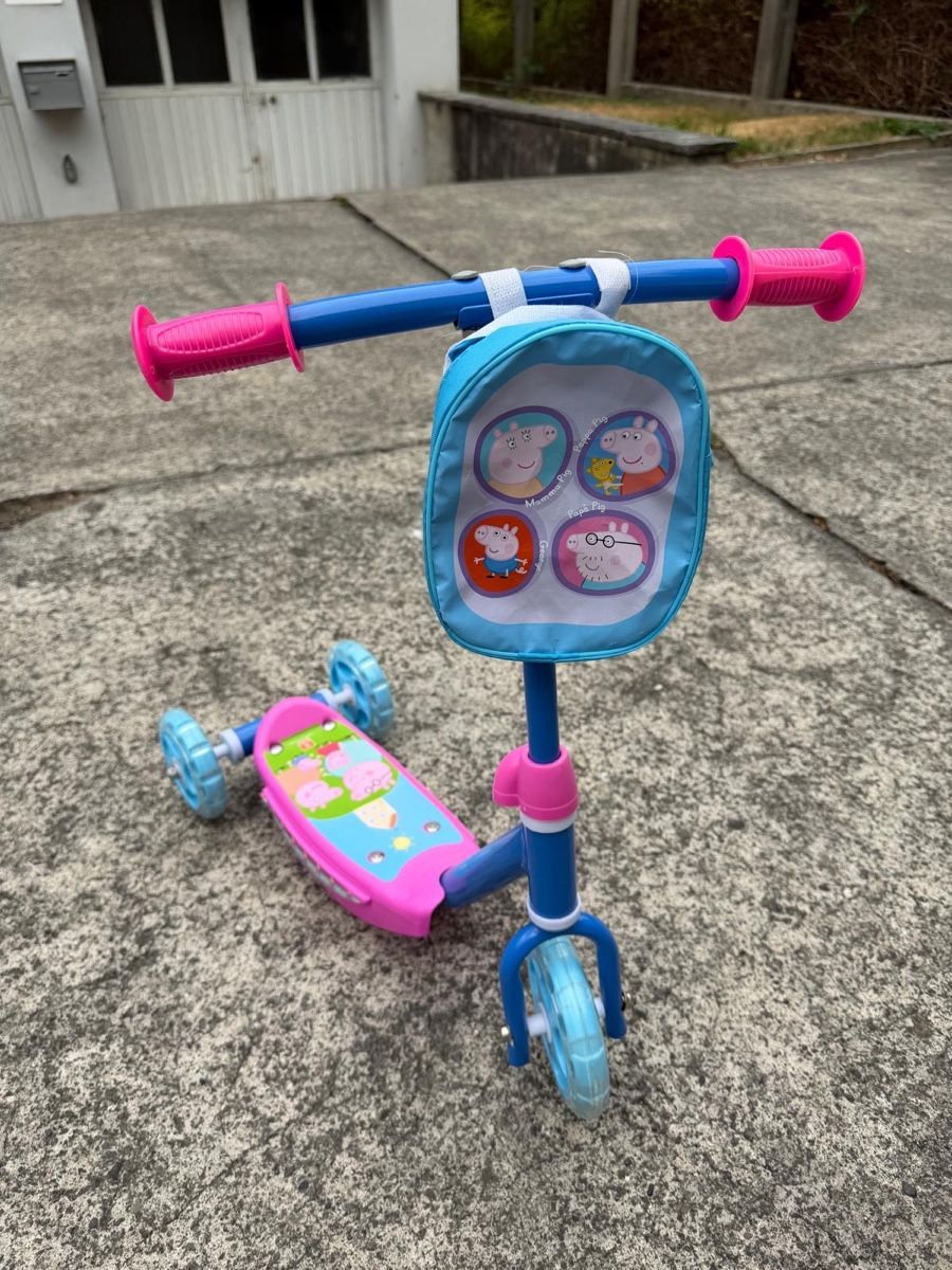 Jouets: Trottinett  – Neuf (Voir description) à Lengnau BE par col_mbz6