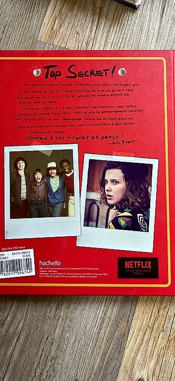 Bücher: Stranger Things: divers ouvrages  – Gebraucht aus Yverdon-les-Bains von car_xd5s 3