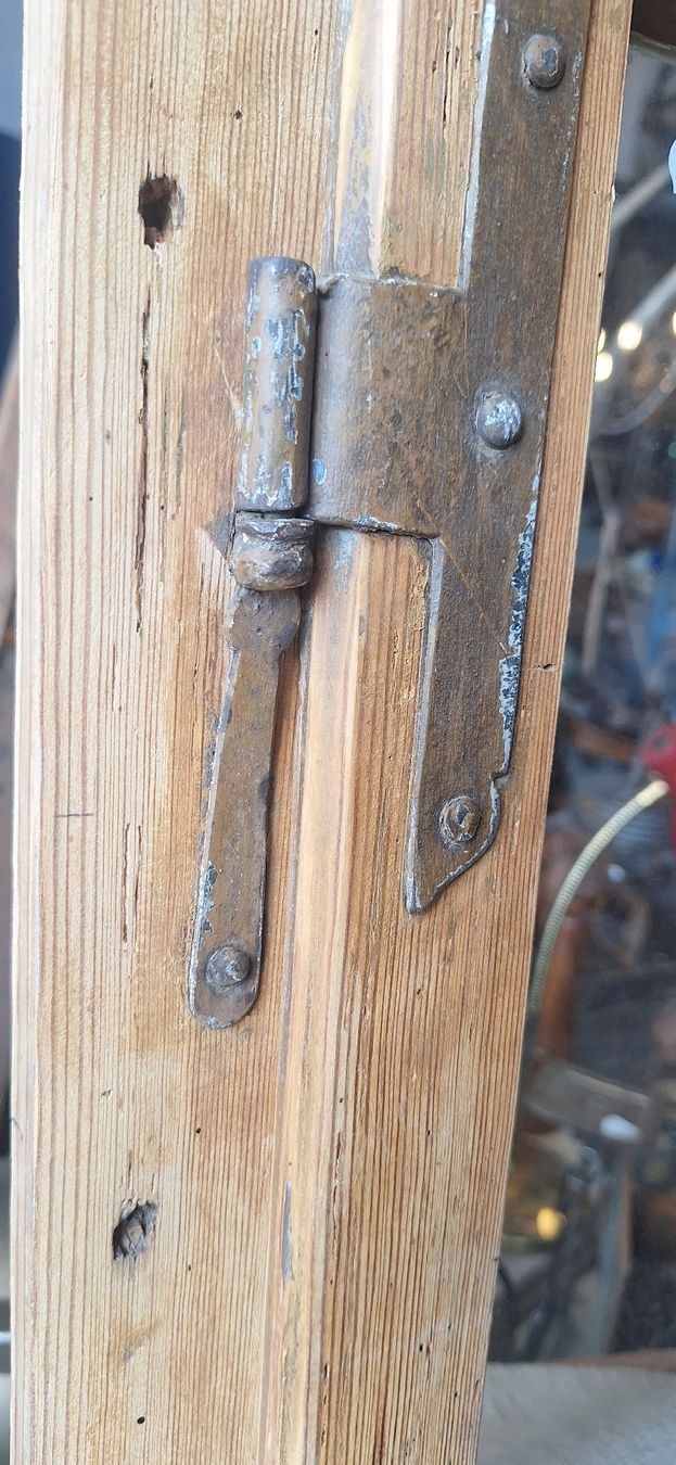 Fenêtres: Antikes Fenster – D'occasion à Laupen BE par Ich-kauf-es 2