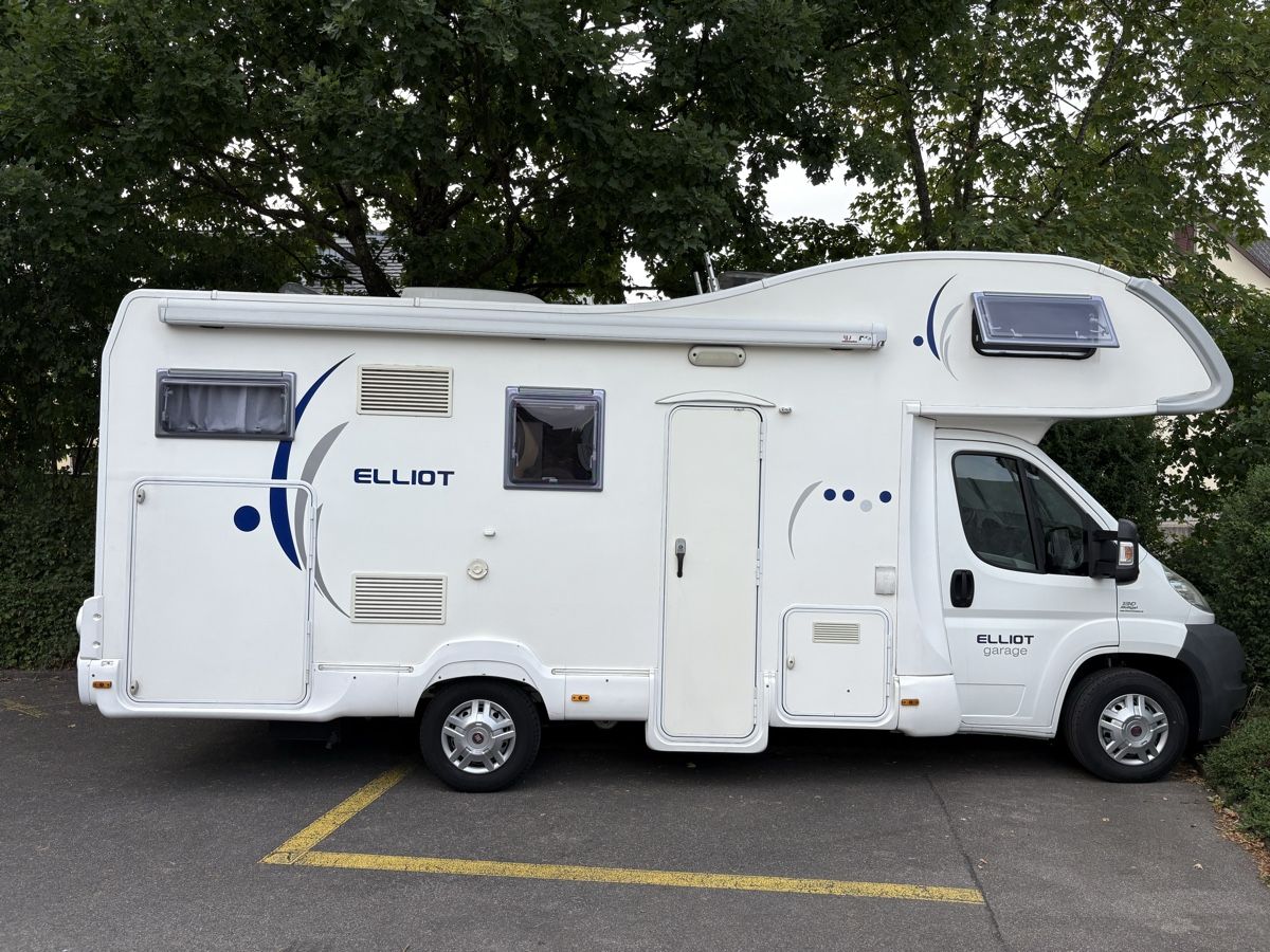 Fiat Veicoli da campeggio: Wohnmobil mieten – Usato da Samstagern venduto da Dufman
