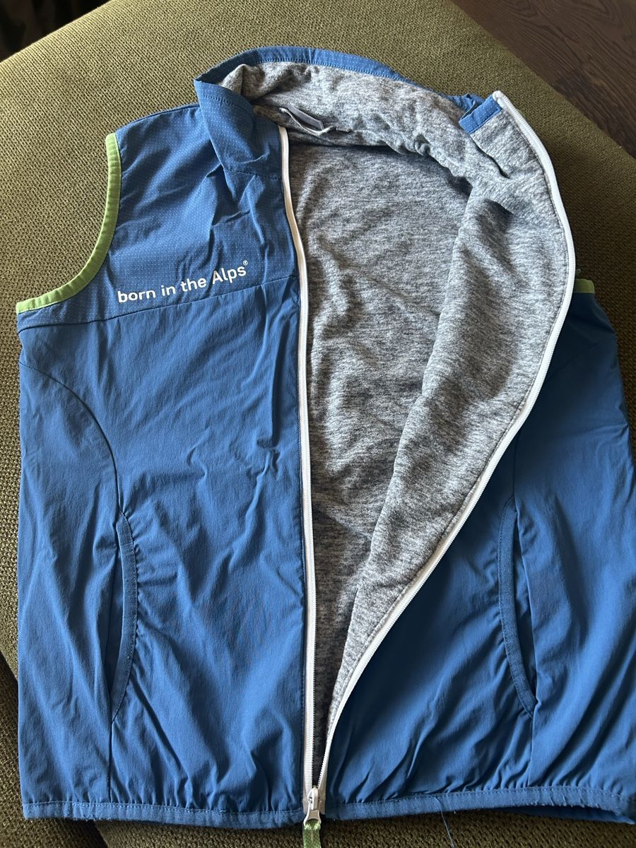 Altro abbigliamento per bambino: Veste Kinder Gr.140 – Usato da Winterthur venduto da microsphere 1