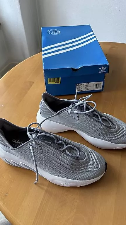 Herrenschuhe: Baskets Adidas  – Gebraucht aus St-Blaise von Chemar 3