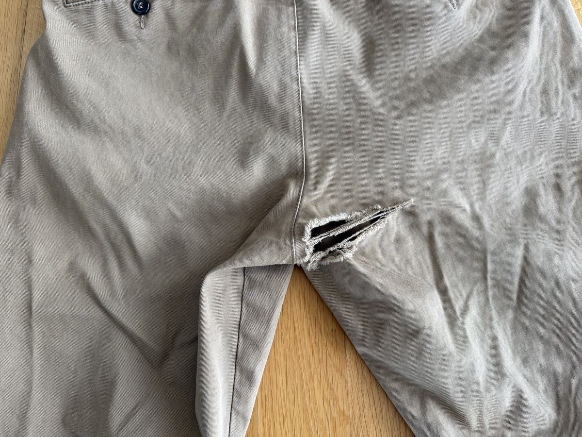 Dsquared2 Pantaloni: 100% originale Dsquared2 Chino Hose beige Gr. 48 - Defekt – Difettoso da Basel venduto da trend_shop_schweiz 6