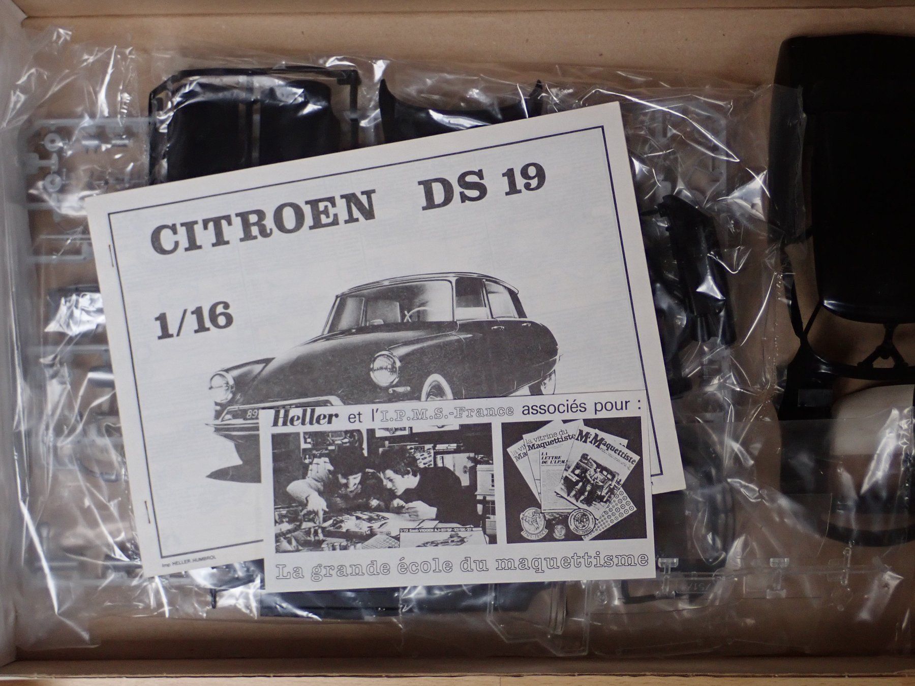 Citroën Modellini d'auto: Citroen DS 19 - Heller 1/16 – Nuovo e nell'imballaggio originale da Winterthur venduto da 602ccm 3