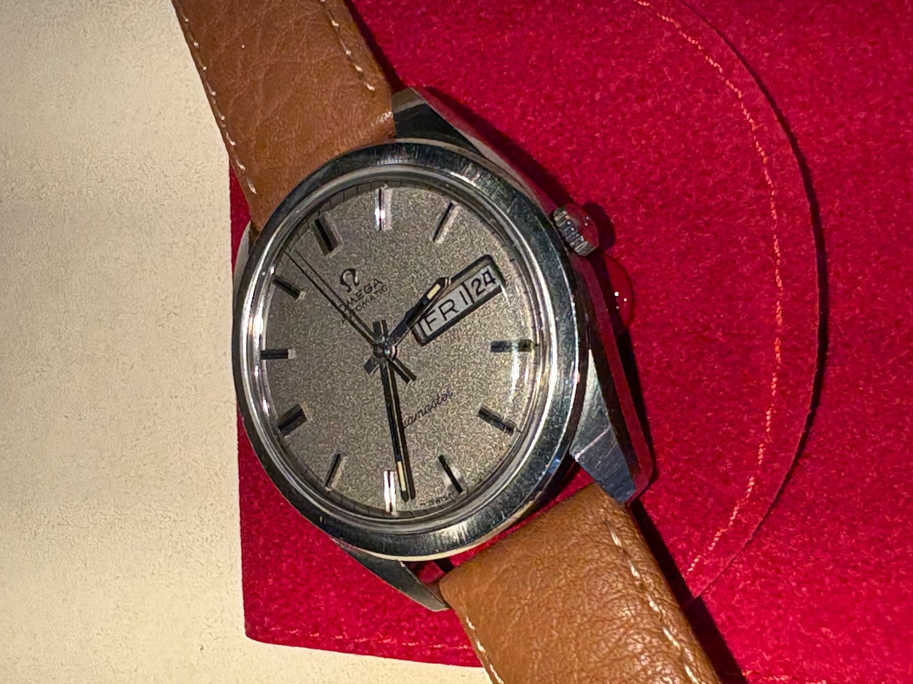 Omega Orologi: 166.032 1969 OMEGA Seamaster Sparkle Dial Day-Date – Usato da Luzern venduto da T.Mas 2