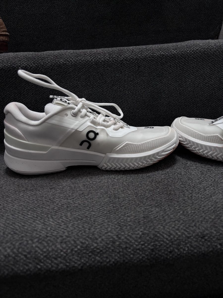 On Scarpe da donna: ON RUNNING - the Roger pro 2 – Usato da Zürich venduto da Hanna-Hadorn 5