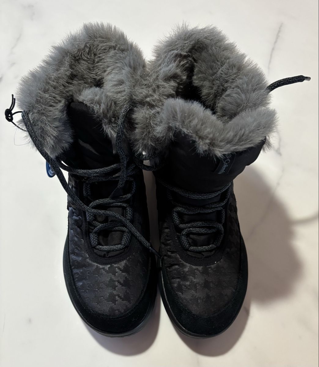 Columbia Scarpe da donna: Bottes ￼ Columbia.Pointure 38 – Nuovo e nell'imballaggio originale da Delémont venduto da Vendeur_3 3