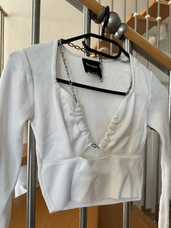Pull crop top Bershka blanc T.S neuf