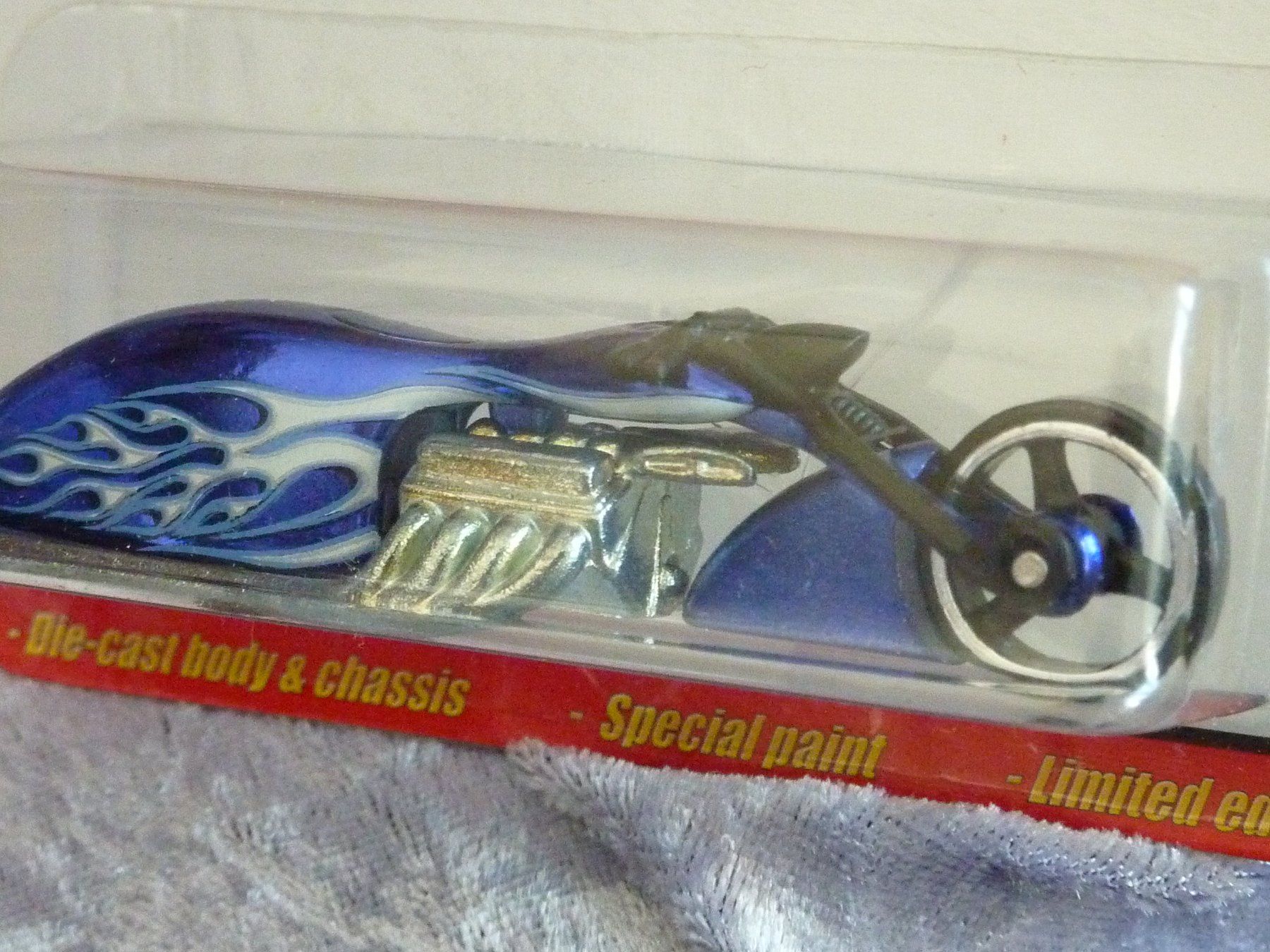 Hot Wheels Modellautos: Pit Cruiser blue HW Classics  1:64 – Neu und originalverpackt aus Dürrenäsch von Cobra1ch 3