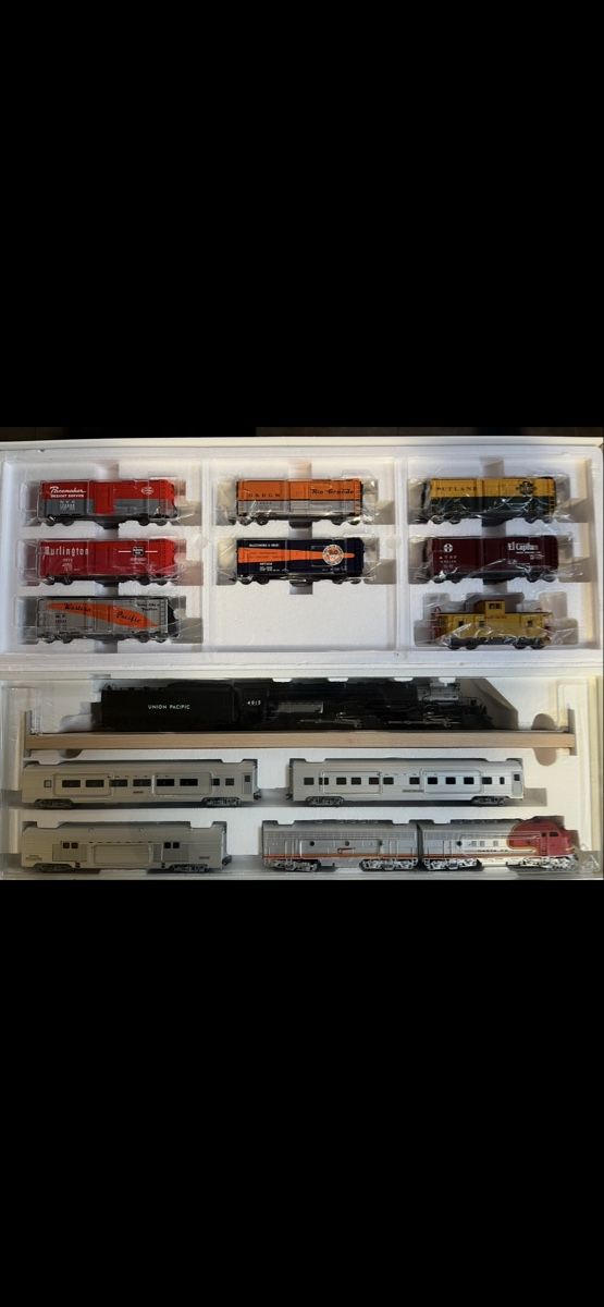 Märklin Modellini di ferrovie: Märklin HO USA Set Digital – Usato da Sutz venduto da rs6plus0 1