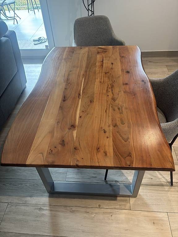 Tables: Table à manger  – D'occasion à Borex par Puliafbo 1