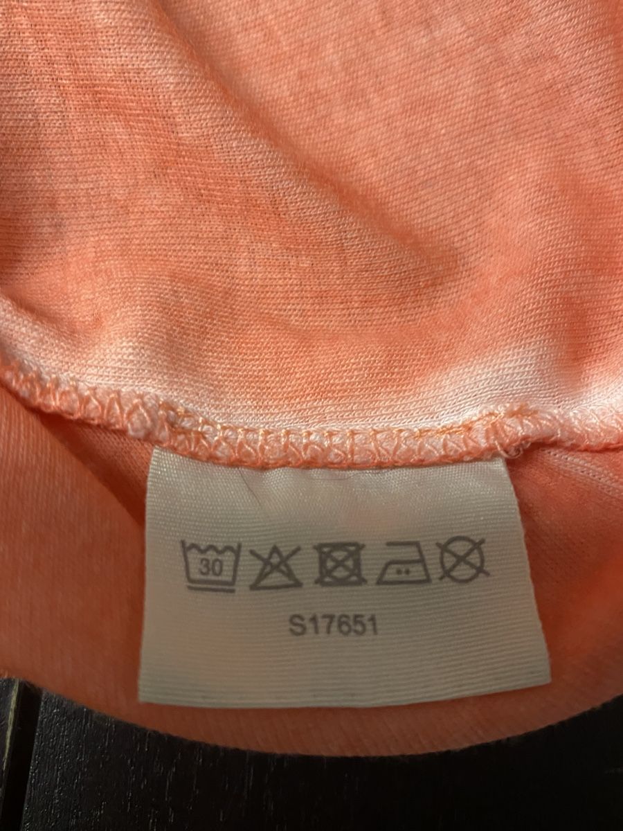 Nile T-Shirts: Nile Shirt XL 42/44 – Gebraucht aus Biel-Benken BL von PANORMUS 2