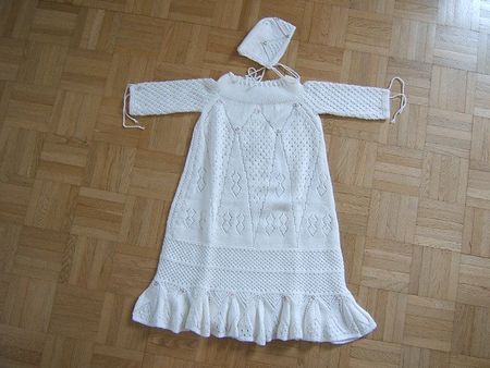 Taufkleid