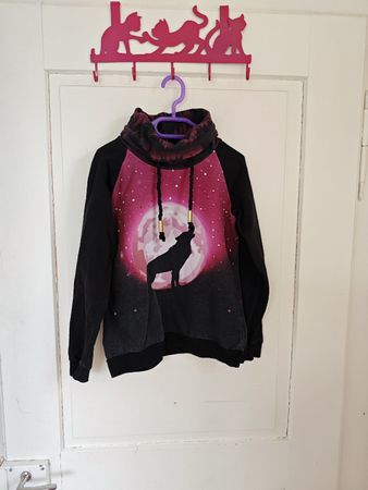 Pullover Handmade Gr 140