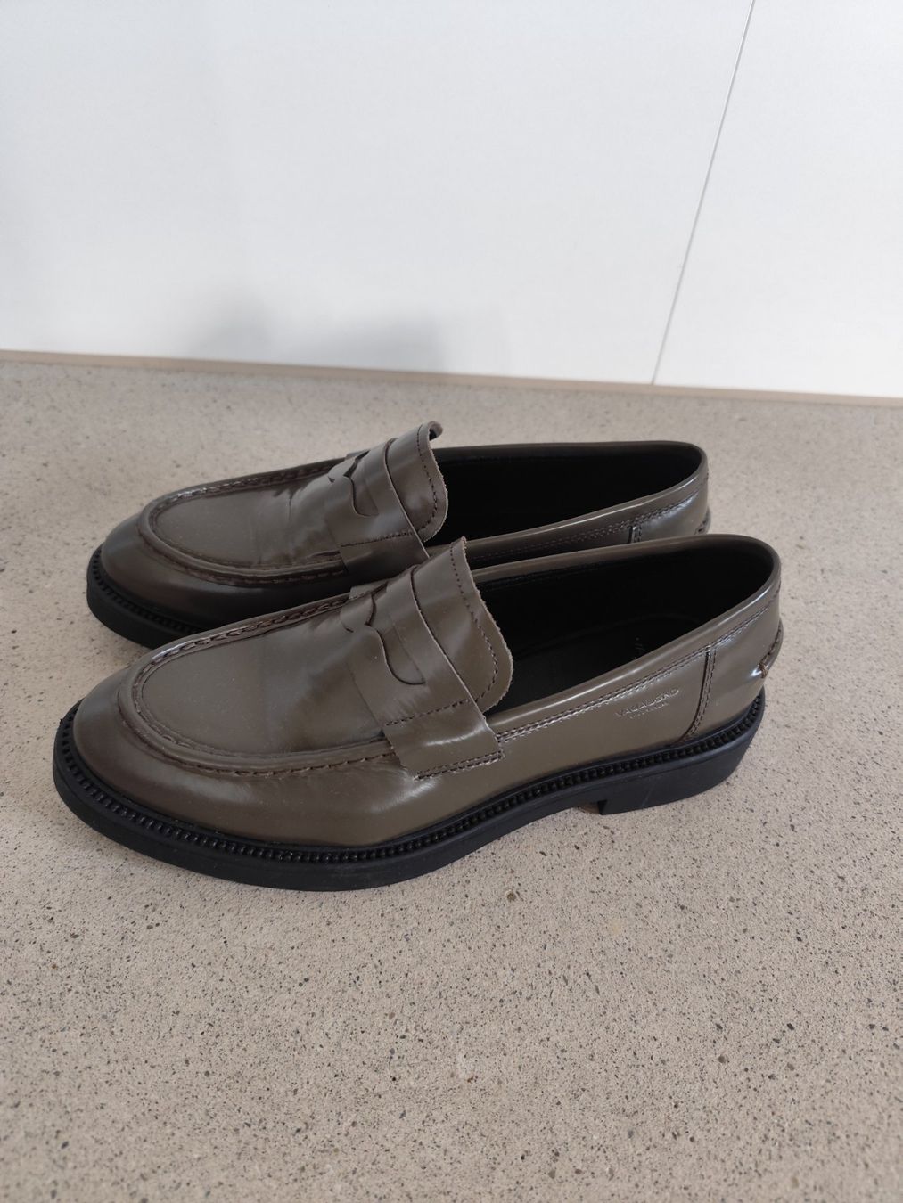 Vagabond Damenschuhe: Vagabond Loafers (39) – Gebraucht aus Zürich von 91PampelMuse 1