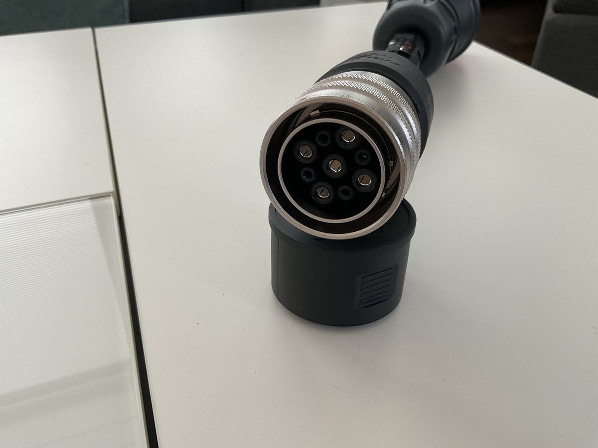 Juice Unità & Adattatore: Juice Technology JUICE CONNECTOR, CEE32 / 400V 3-phasig – Nuovo e nell'imballaggio originale da Zürich venduto da oli_k9tl 1