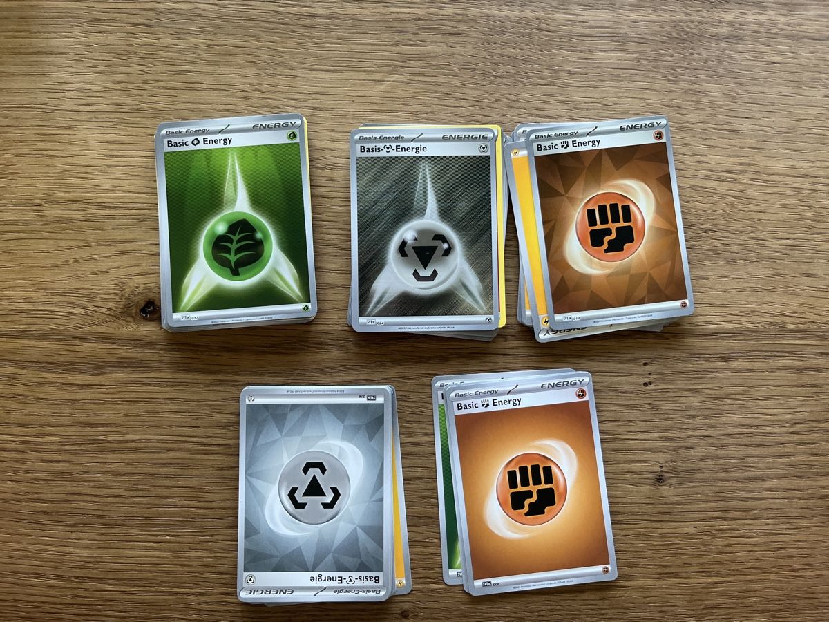 Pokémon Carte collezionabili: 360 Pokémon Karten zu verkaufen – Usato da Alterswil FR venduto da fasel11 4