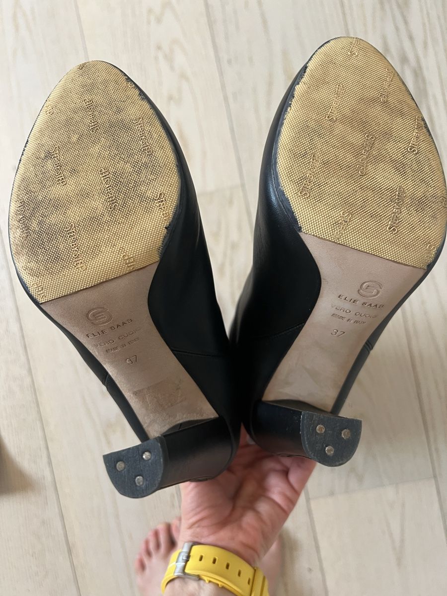Elie Saab Scarpe da donna: High heels boots from Elie Saab – Nuovo (secondo la descrizione) da Dully venduto da rev_l7jp 5
