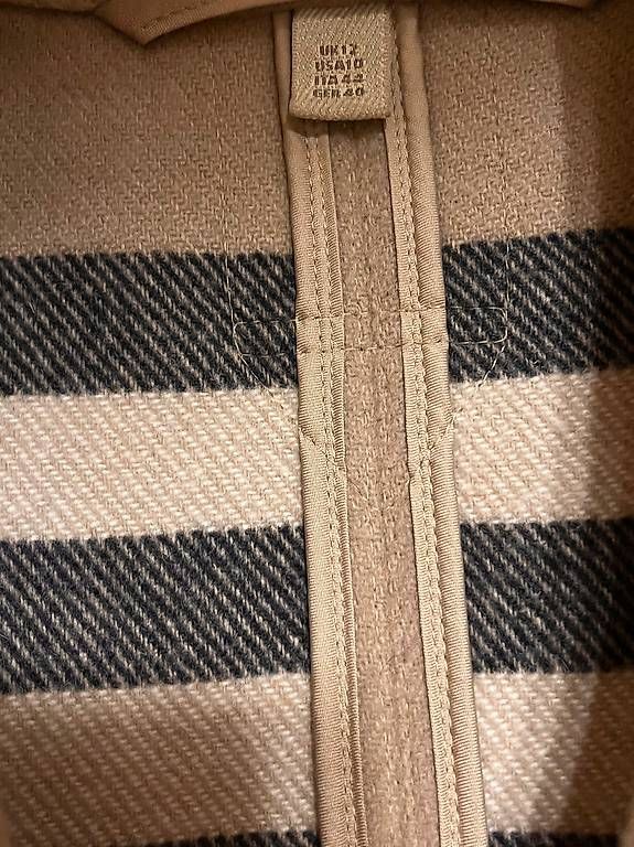 Cappotti: Cappotto Burberry beige – Usato da Jona venduto da sen_vd8v 2