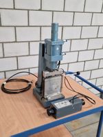 pneumatische Leiterplatten Schneidmaschine / Nutzentrenner