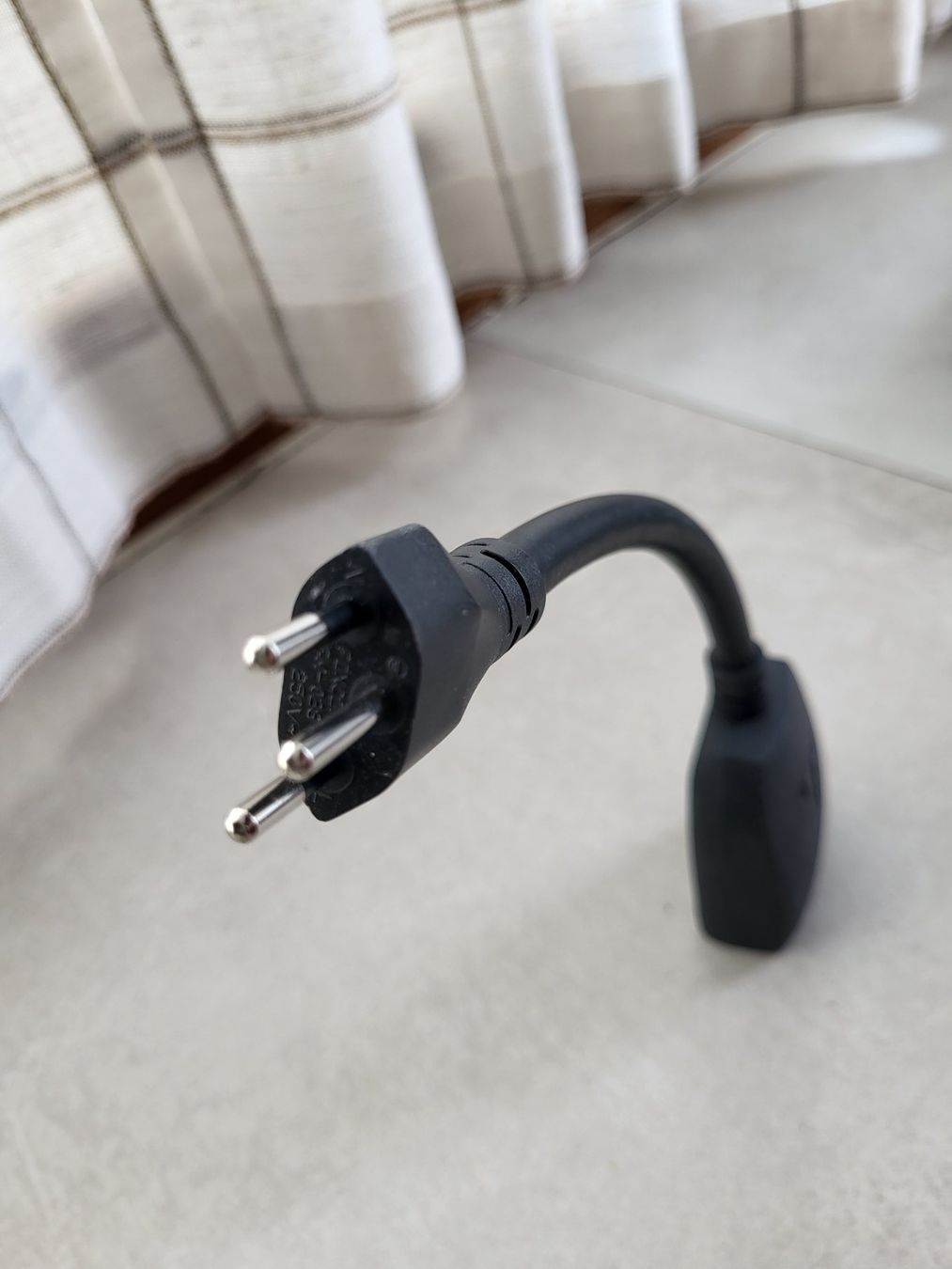 Unità & Adattatore: CH Adapter für Tesla Ladekabel der ersten Generation – Nuovo (secondo la descrizione) da S. Carlo GR venduto da hb9tvm 2