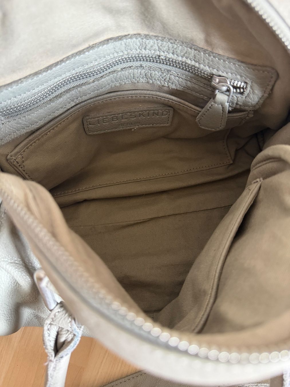Liebeskind Taschen für Damen: Liebeskind Ledertasche – Gebraucht aus Schaffhausen von sigsag 4