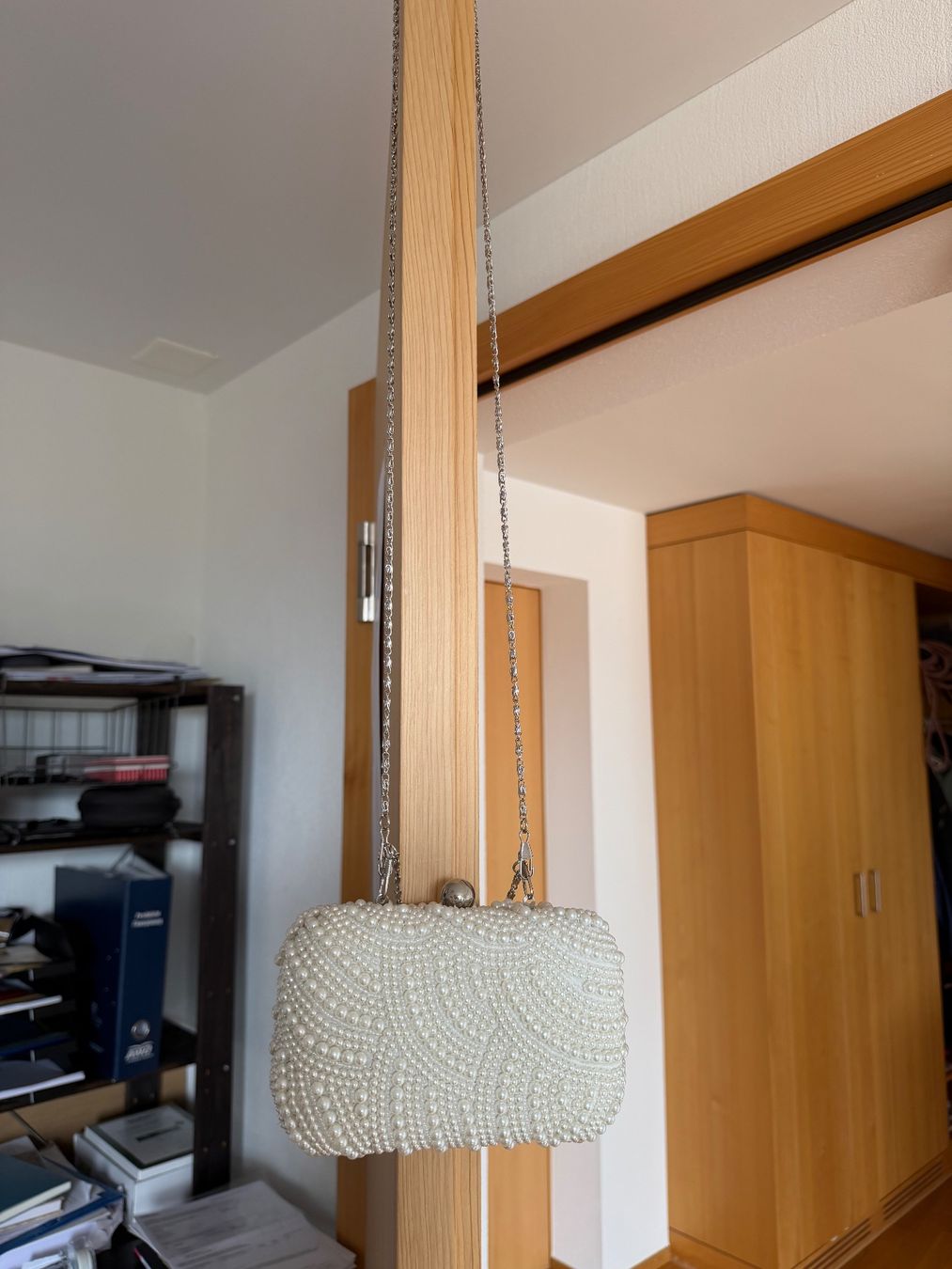 Borse da donna: Perlen Clutch – Nuovo (secondo la descrizione) da Chur venduto da Caroline__ 7