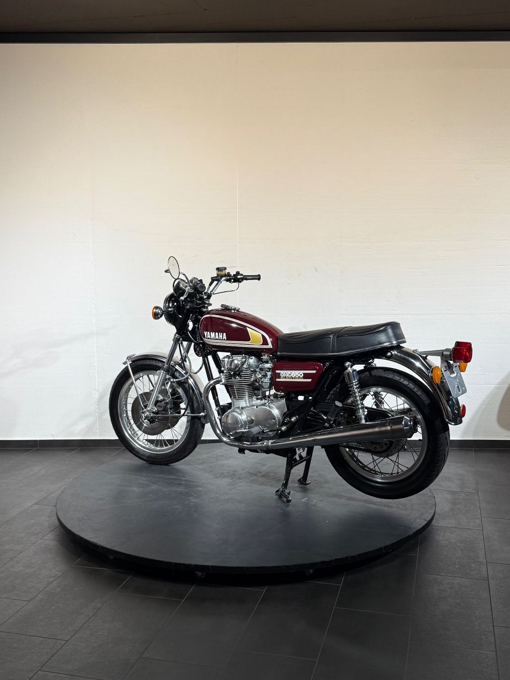 Yamaha Strada: Yamaha XS 650 447 – Usato da Zell LU venduto da .VR46. 3