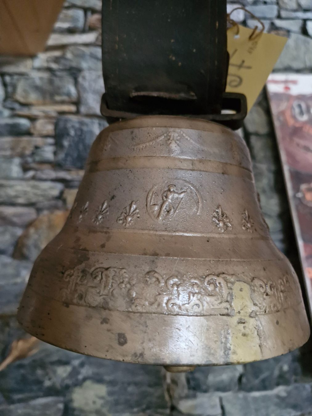 Glocken & Treicheln: Glocke Treichel – Gebraucht aus Guarda von rue_bpd7 1