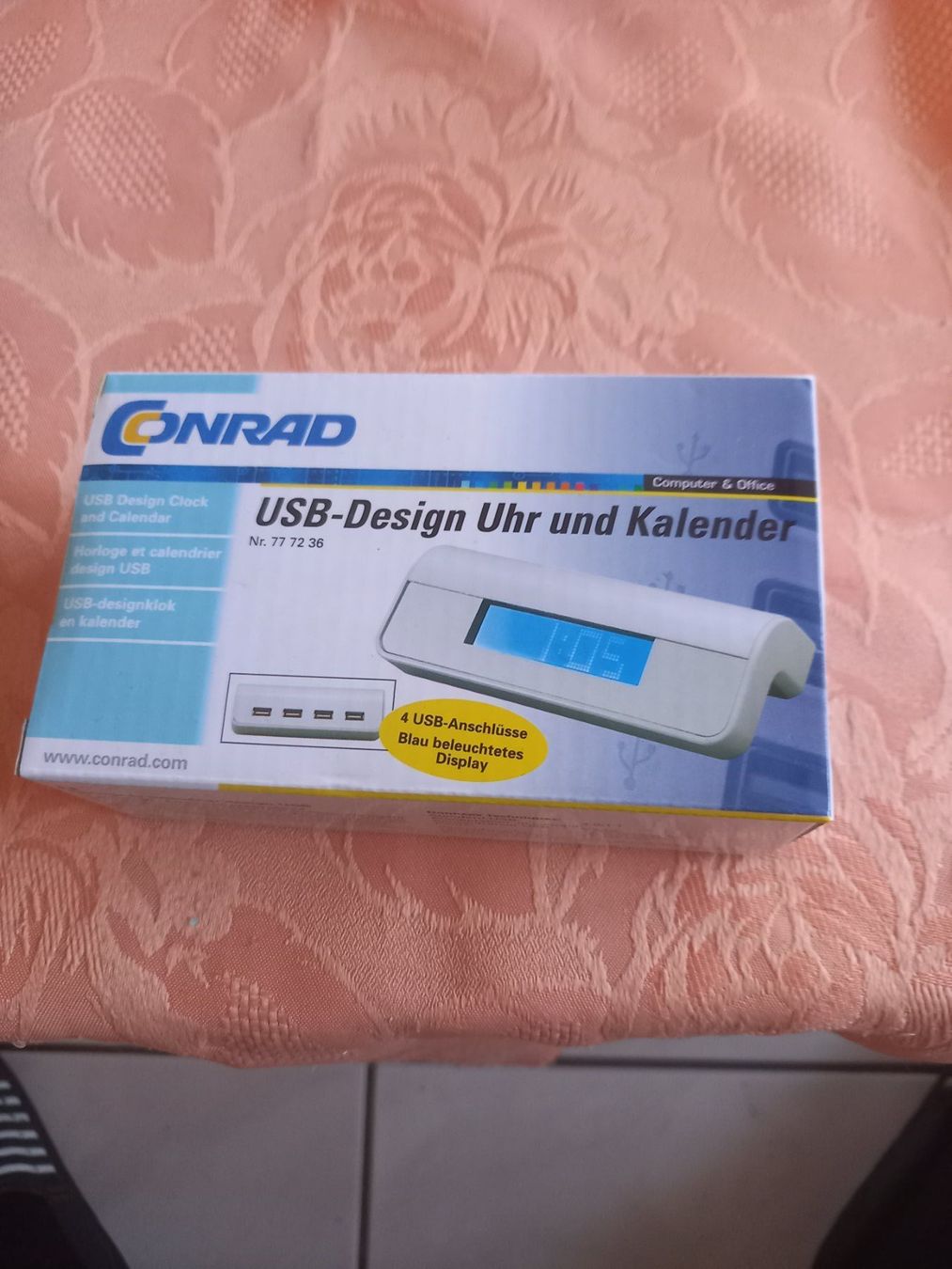 Chiavette USB: usb design uhr und kalender plus 4 usb – Nuovo e nell'imballaggio originale da Wohlen AG venduto da poliziotto008