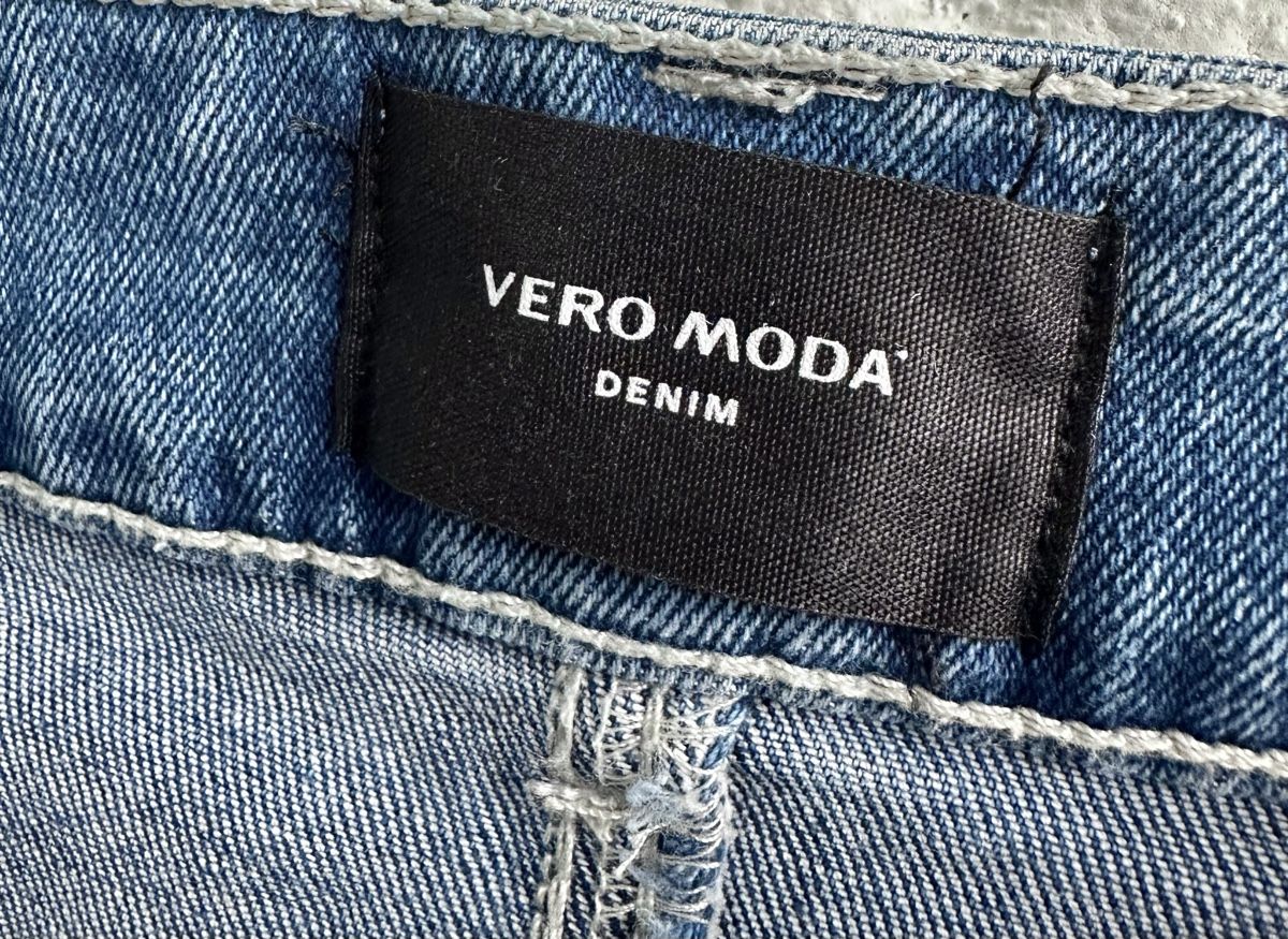 Vero Moda Röcke: Cooler Jeansrock von Vero Moda – Gebraucht aus Bern von Fraeuleinhonig 1