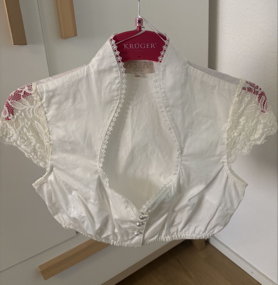 Krüger Camicette: Dirndlbluse Krüger Weiss Grösse 38  – Usato da Geroldswil venduto da ele_7hkp 3