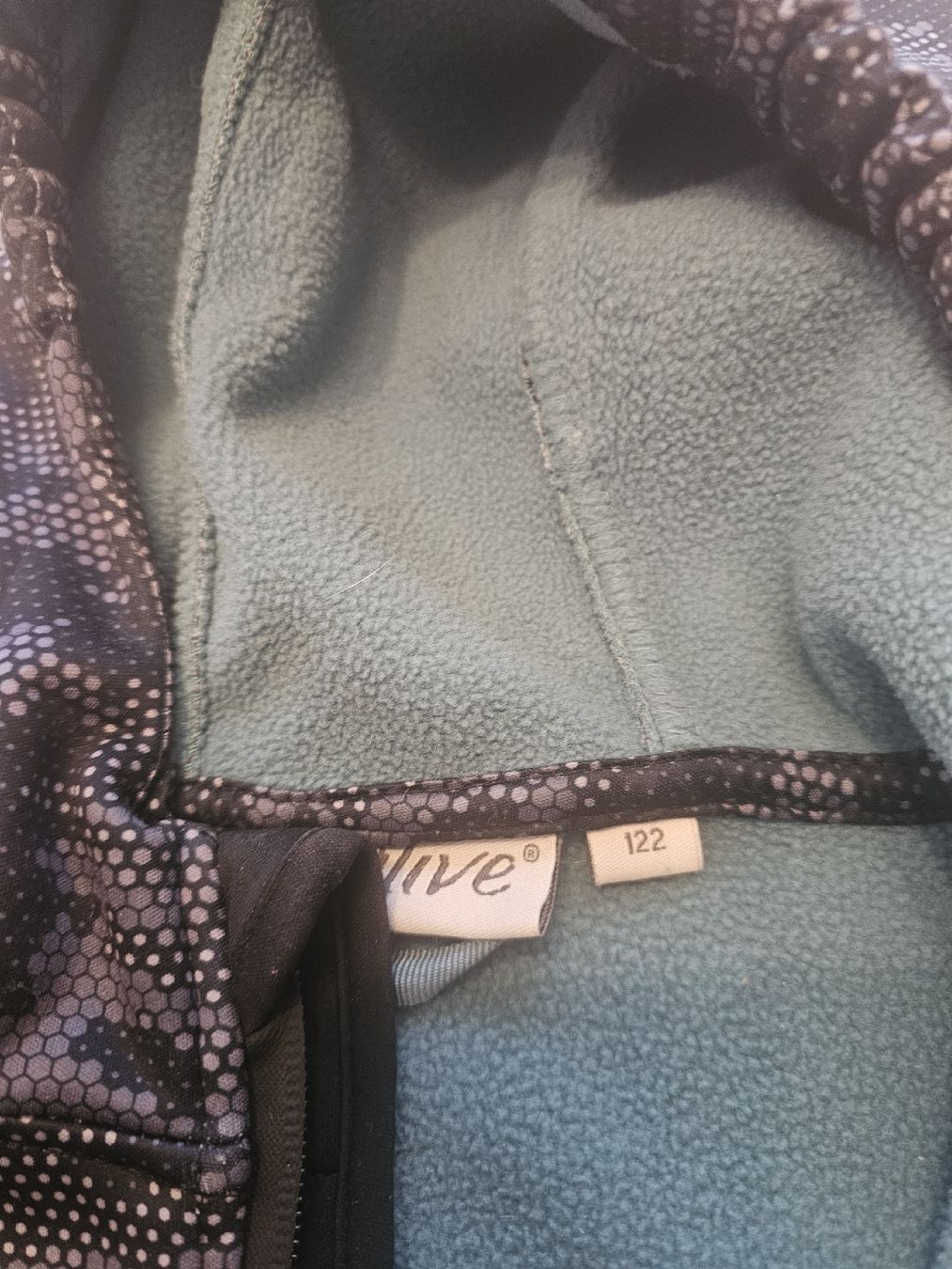Giacche & Cappotti: softjacke gr 122 – Nuovo (secondo la descrizione) da Münchenbuchsee venduto da Kappa8 1