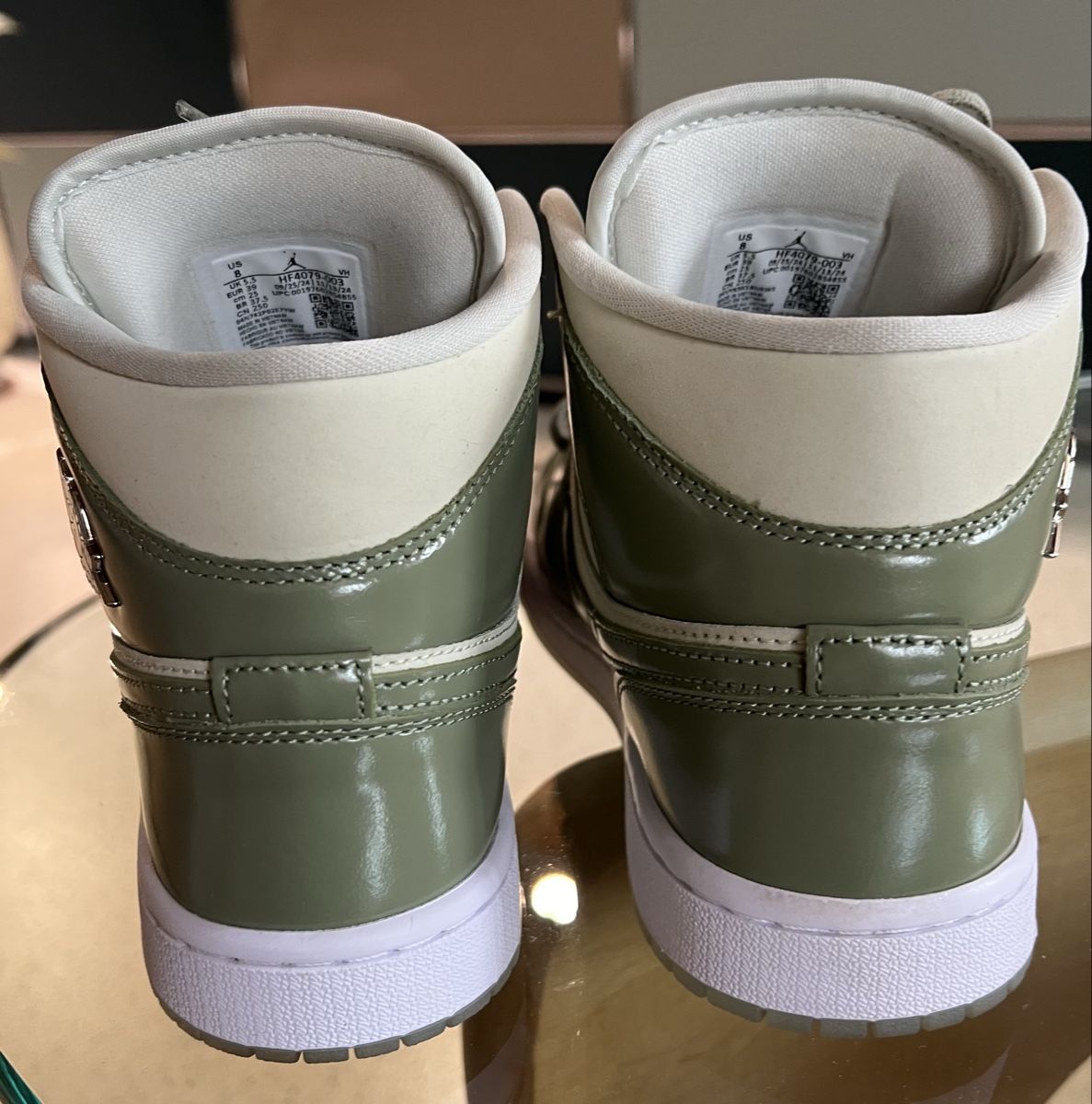 Scarpe da donna: Jordan Air 1 Mid SE Olive, Grösse 39 – Usato da Dietikon venduto da k.mirella 4