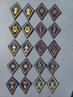 20 alte Kragenspiegel, dunkelblau