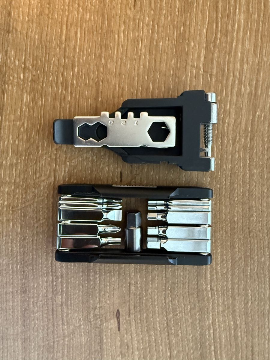 Pièces détachées: Bike Tool Multitool – Neuf (Voir description) à Goldingen par Thomas.Perrin