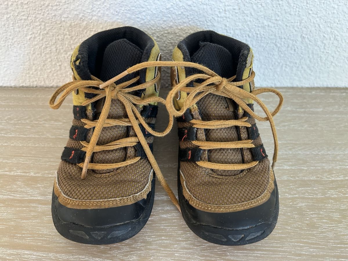 Adidas Schuhe für Jungen: adidas Kinder Wanderschuhe Gr. 26 – Gebraucht aus Wolhusen von eve_m6cg 2