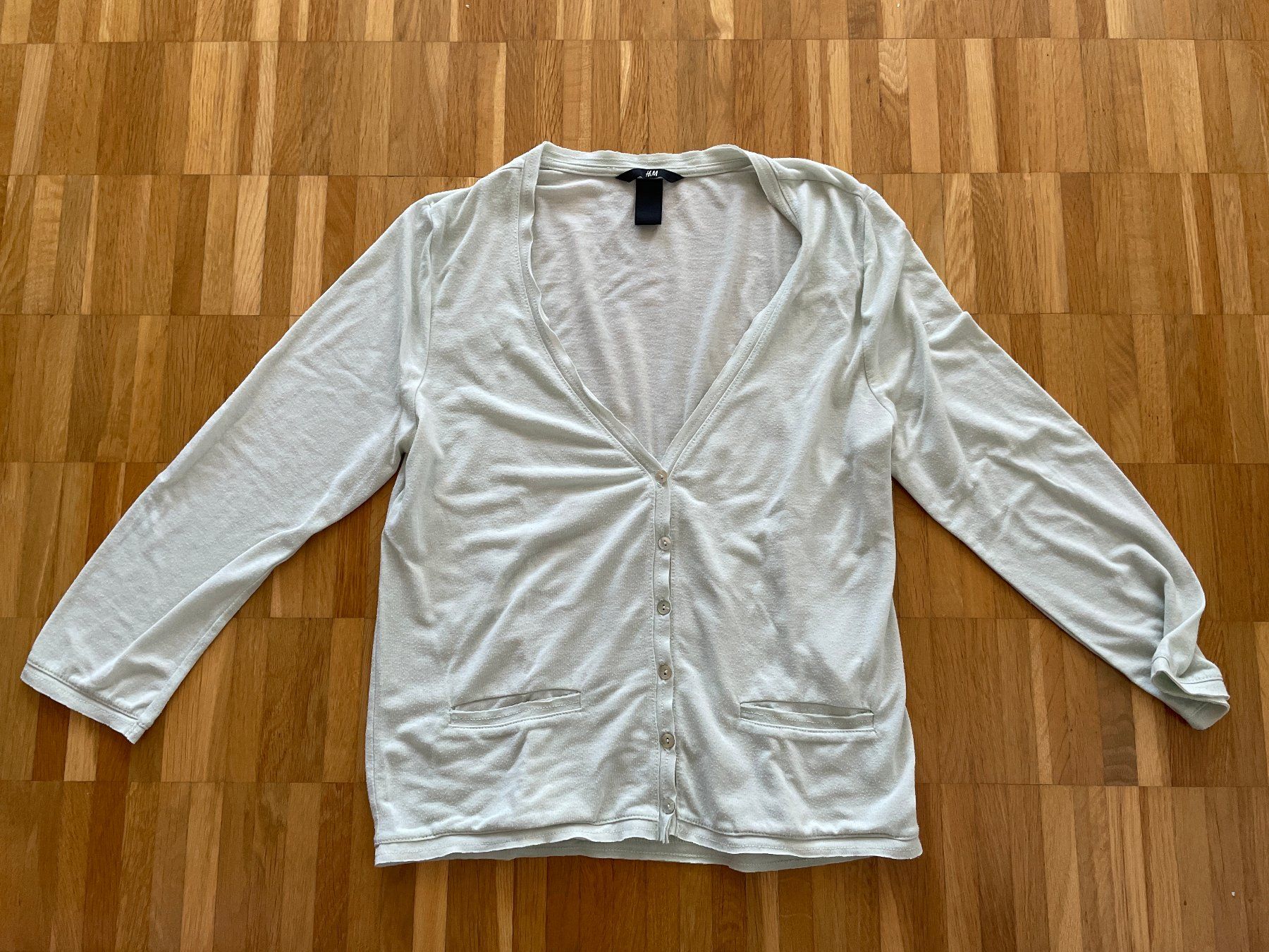 H&M Maglioni & Felpe: Hellgrünes Jäckchen, 3/4-Ärmel. Gr. S – Usato da Jona venduto da Tr3s