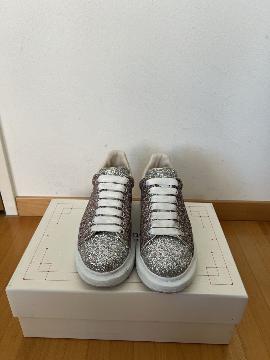 Alexander Mcqueen Scarpe da donna: Alexander McQueen Glitter Sneakers – Nuovo (secondo la descrizione) da Zürich venduto da celineaceline 1