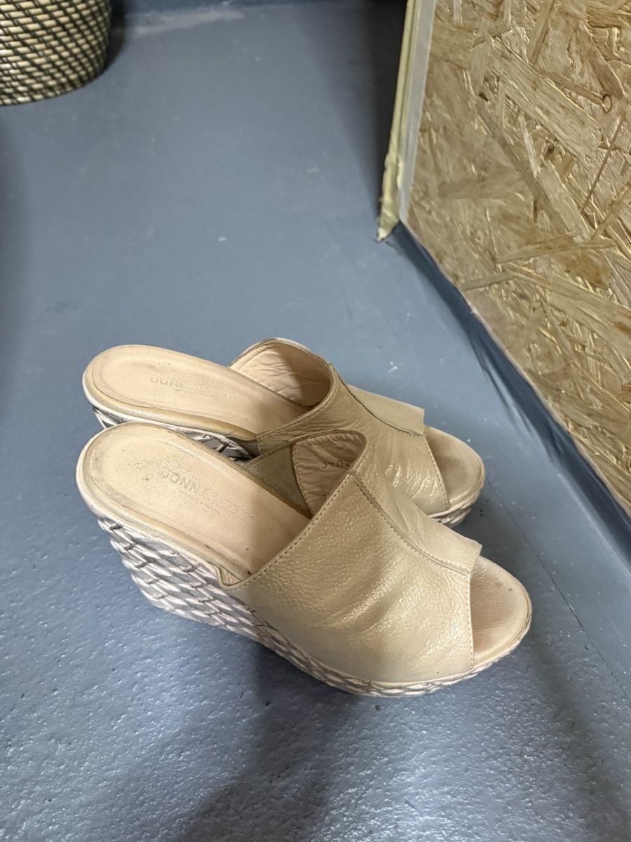 Damenschuhe:  Pantoletten gr 38 – Gebraucht aus Sarnen von Sla_ta