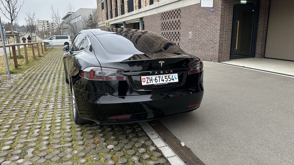 Tesla Automobili: Tesla model S 75 D 4x4 – Usato da Adliswil venduto da luk_2k5q 2