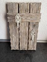Wanddeko aus Altholz