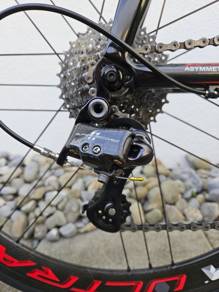Pinarello Biciclette: Pinarello Dogma 60.1 – Usato da Greppen venduto da MZEL 5