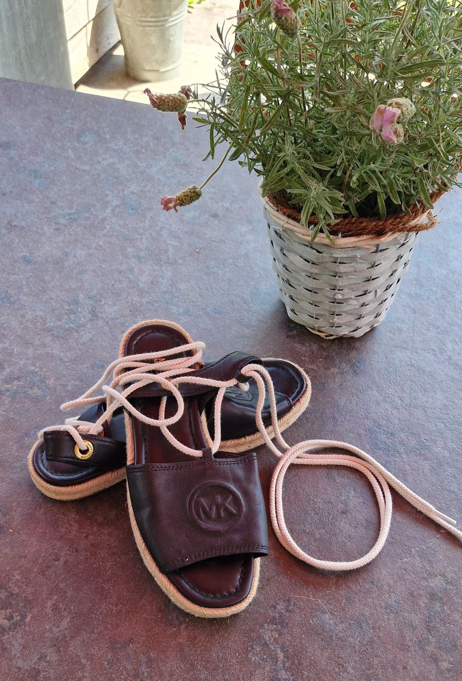 Michael Kors Scarpe da donna: Michael Kors Sandalen Gr.38 – Nuovo (secondo la descrizione) da St. Gallen venduto da Rene123