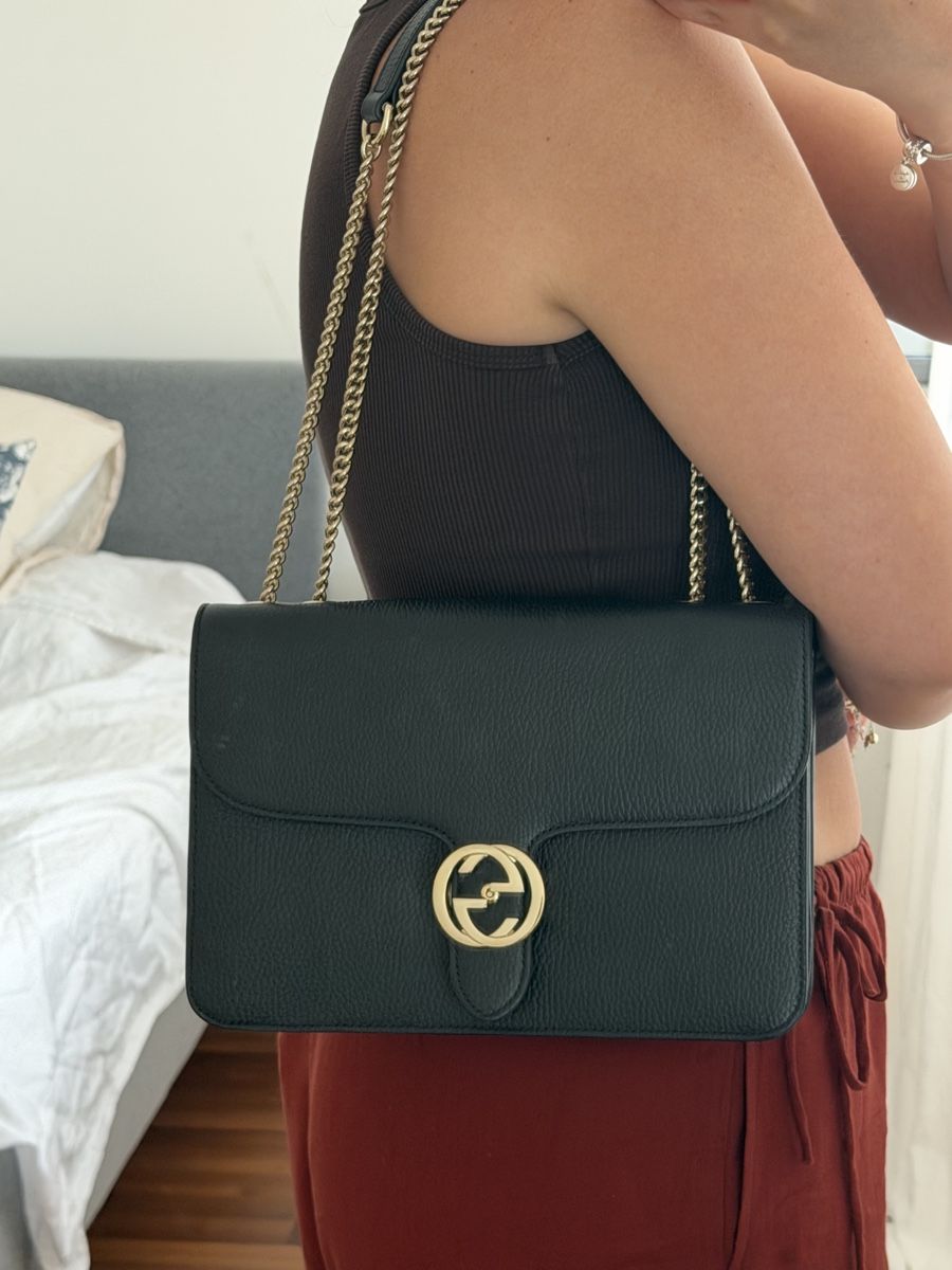 Gucci Borse da donna: Sac Gucci Interlocking cuir noir excellent état – Nuovo (secondo la descrizione) da Zürich venduto da liiinnnddaa 2