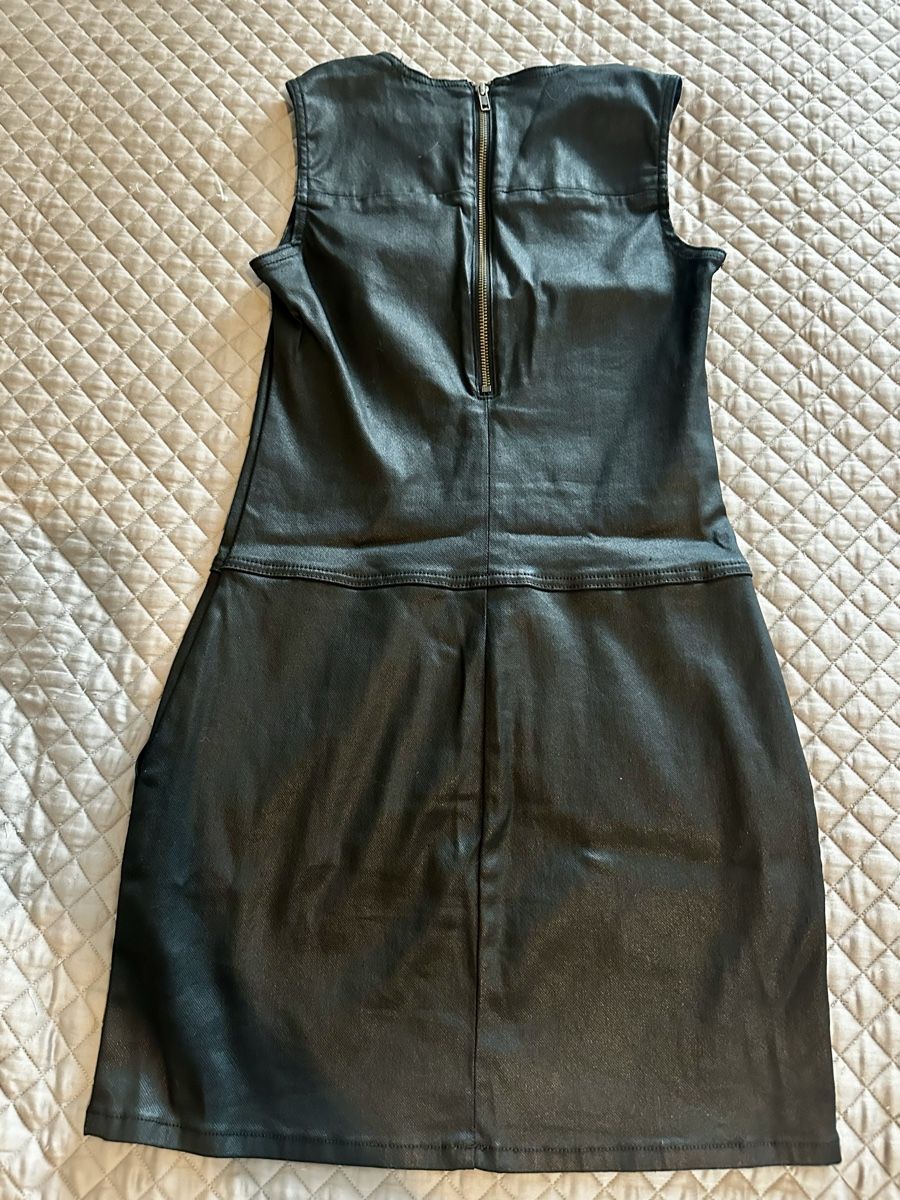 Vestiti: Black Coated Denim Dress US 0 – Nuovo (secondo la descrizione) da Sorengo venduto da dis_tfq6 3