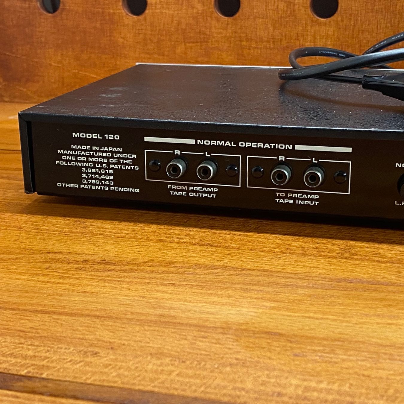 Dbx Equalizzatori: DBX 120 Dynamic Subharmonic Synthesizer – Usato da Luzern venduto da dos84 2