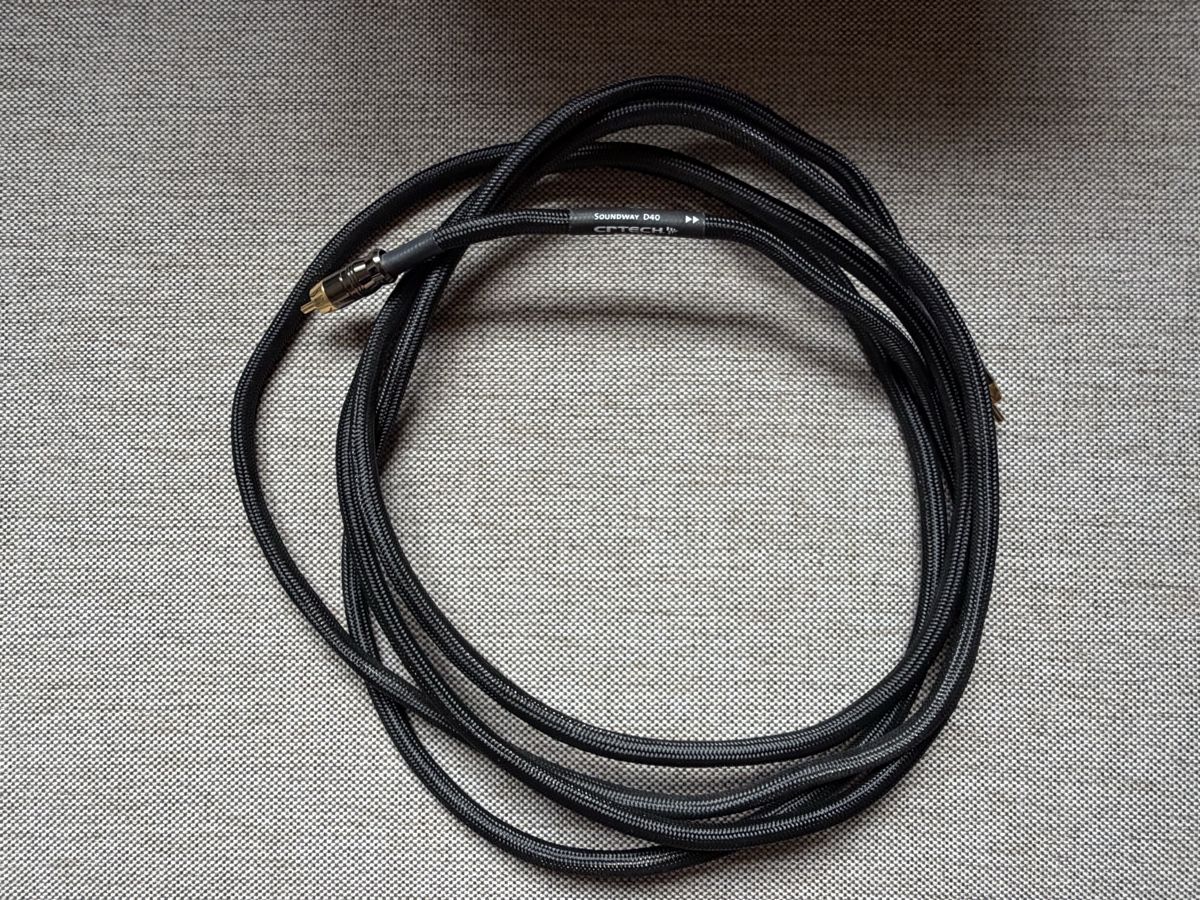 Kabel: Soundway D40 Digital-Kabel – Gebraucht aus Schmitten FR von Mischol6