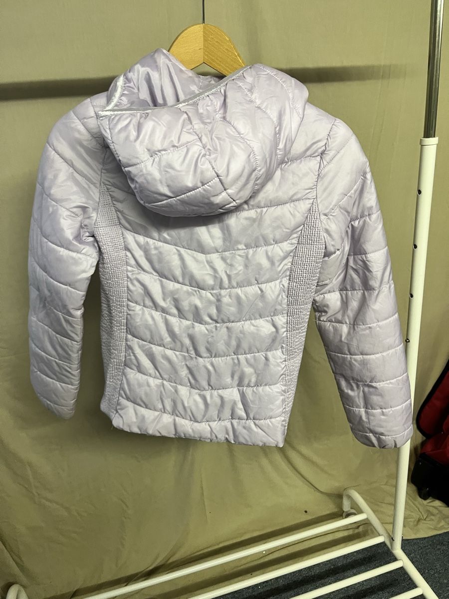 H&M Giacche & Cappotti: Damen Steppjacke : 152 – Usato da Zürich venduto da Proton_Slit 3